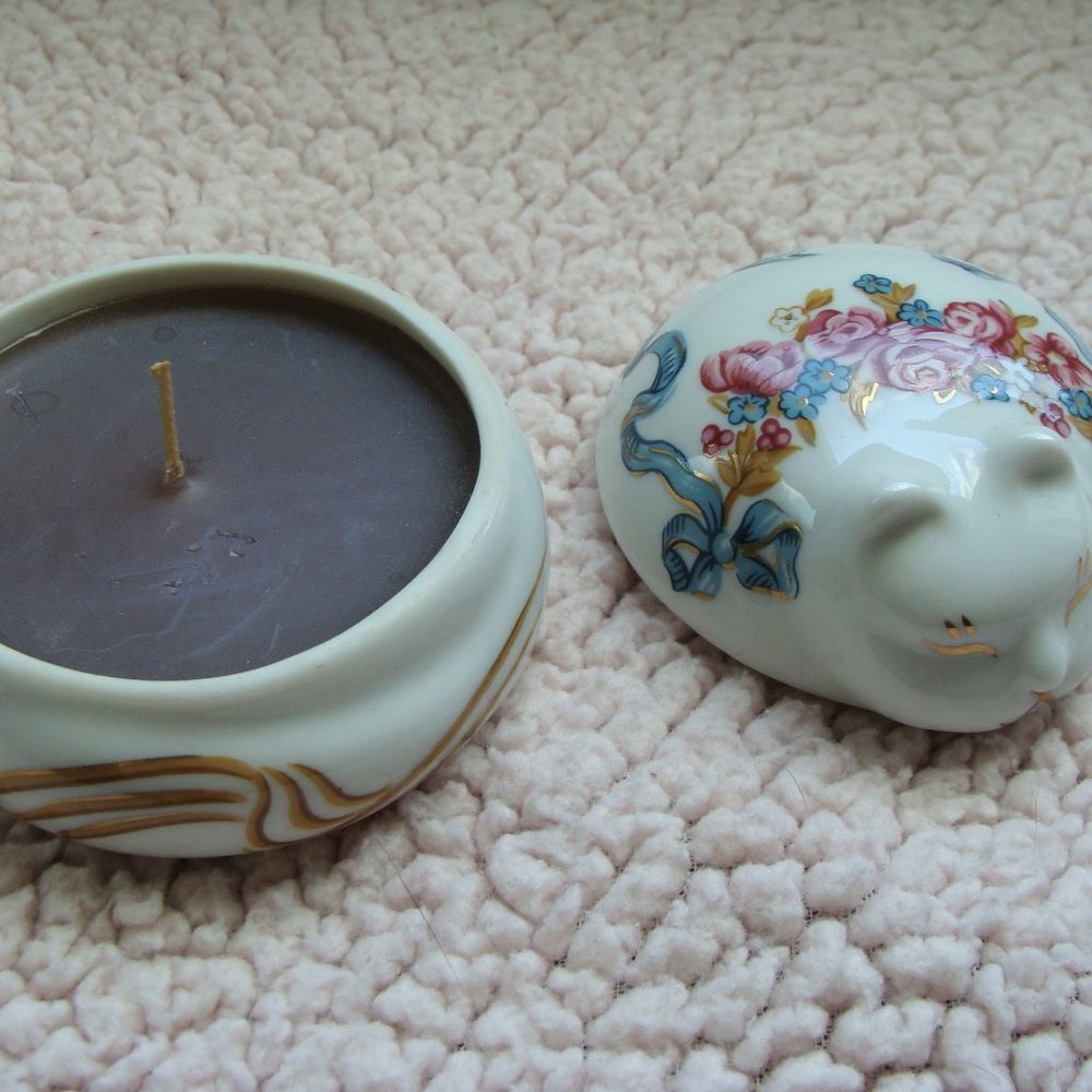 Elizabeth Arden cat candle trinket box
